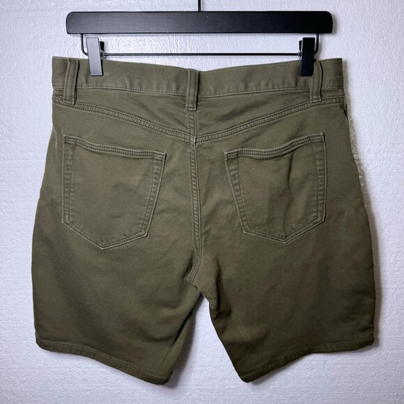 Banana Republic Mens Sz 30 Green Travelers Chino Shorts Flat Front Preppy Casual - Picture 3 of 6